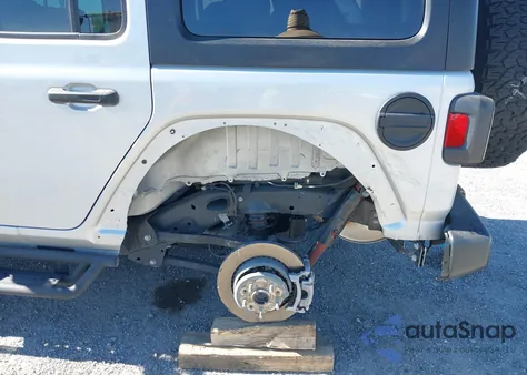 2023 Jeep Wrangler 4Xe 4X4 z USA, uszkodzony, nr VIN 1C4JJXN6XPW685316